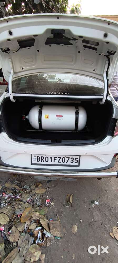 Hyundai Aura 1.2 Sx Cng, 2023, Cng & Hybrids