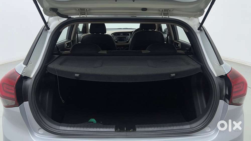 Hyundai Elite I20 Sportz Plus, 2020, Petrol