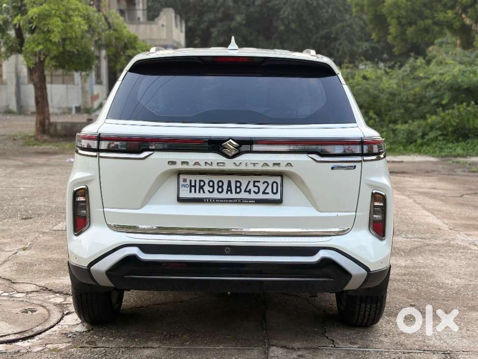 Maruti Suzuki Grand Vitara 1.5 Sigma Smart Hybrid, 2026, Petrol