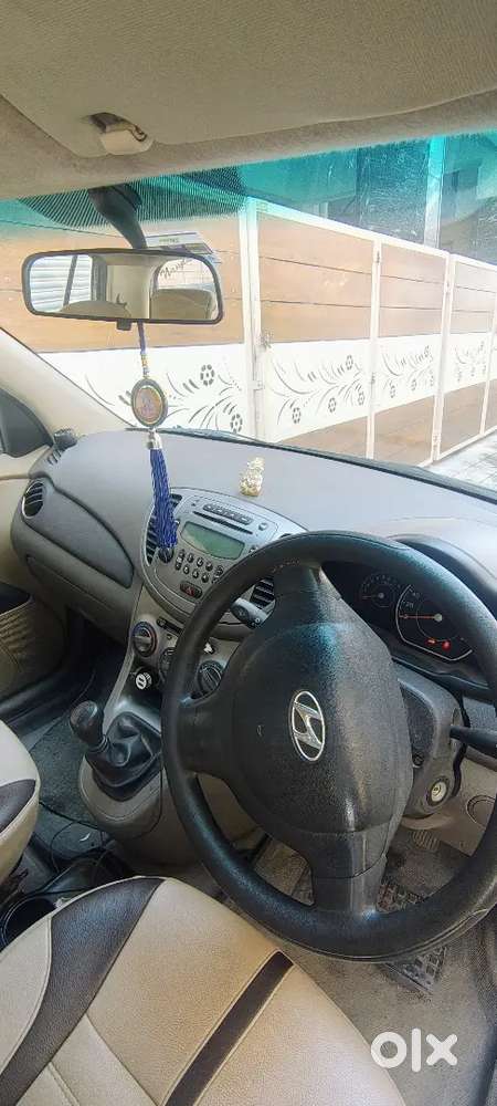 Hyundai I10 2012 Petrol Well Maintained Showroom Condition