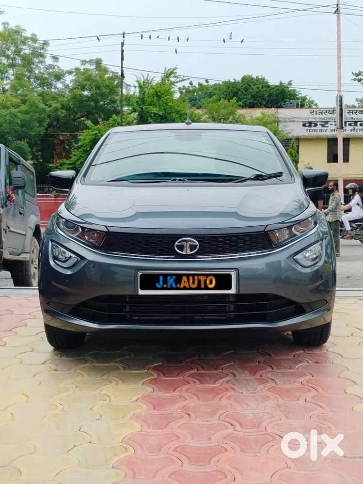 Tata Altroz Xz, 2023, Petrol