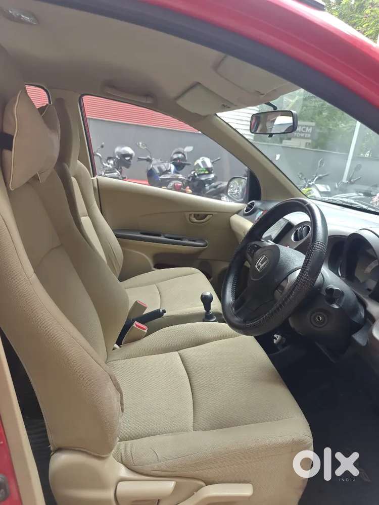 Honda Brio 2013 Mt