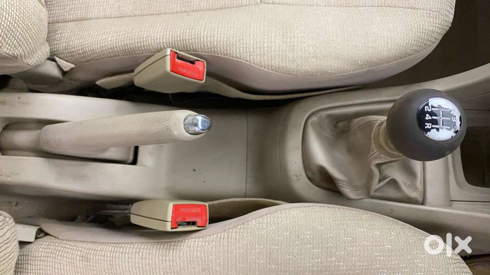 Maruti Suzuki Swift Dzire 1.2 Vxi Bsiv, 2016, Petrol