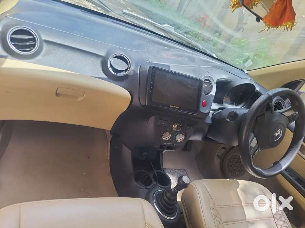 Honda Amaze 2016 Petrol Well Maintained