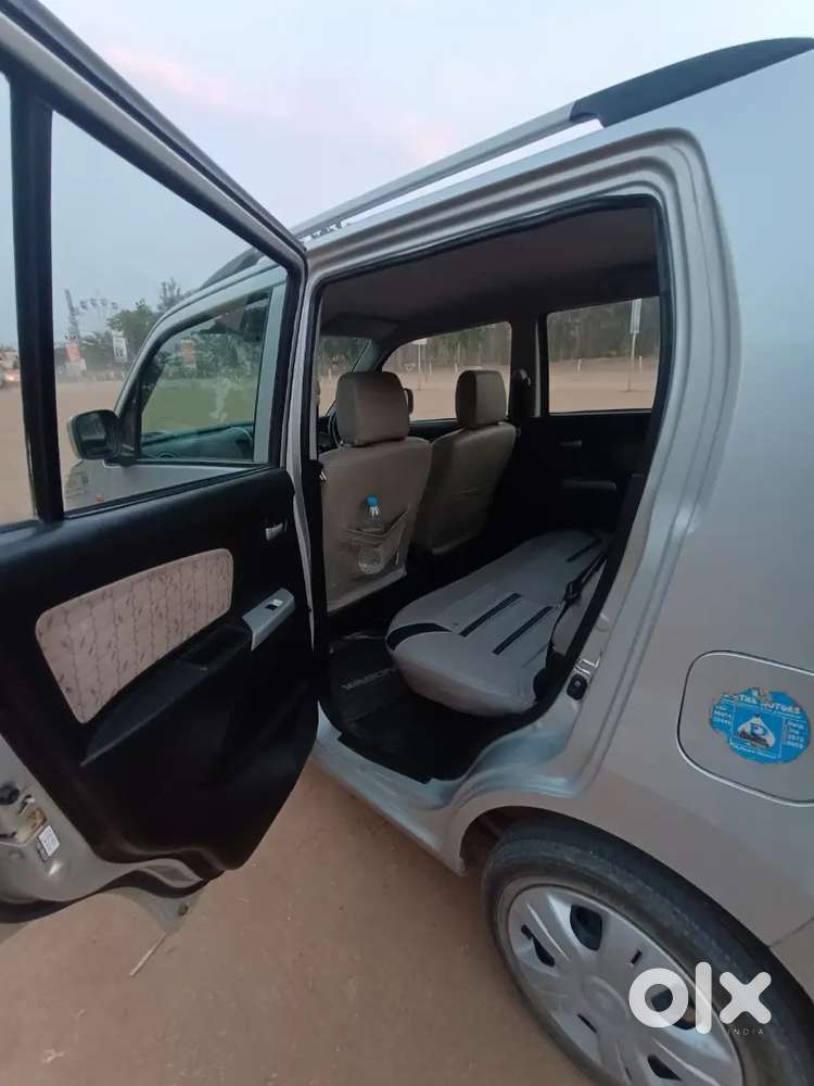 Maruti Suzuki Wagon R 1.0 2015 Petrol Well Maintained