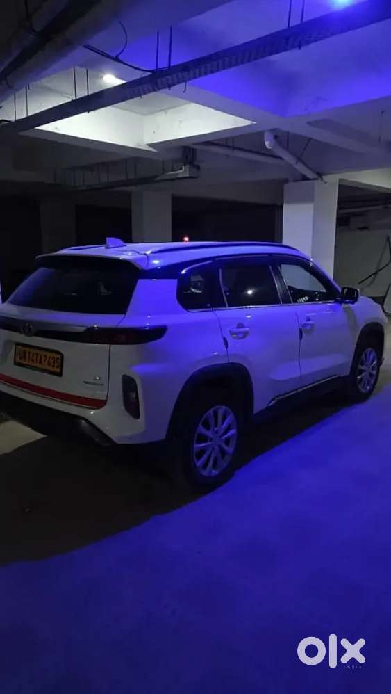 Toyota Urban Cruiser Hyryder 2024 Petrol Well Maintained