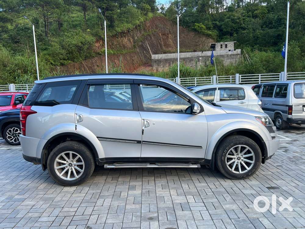 Mahindra Xuv500 2015