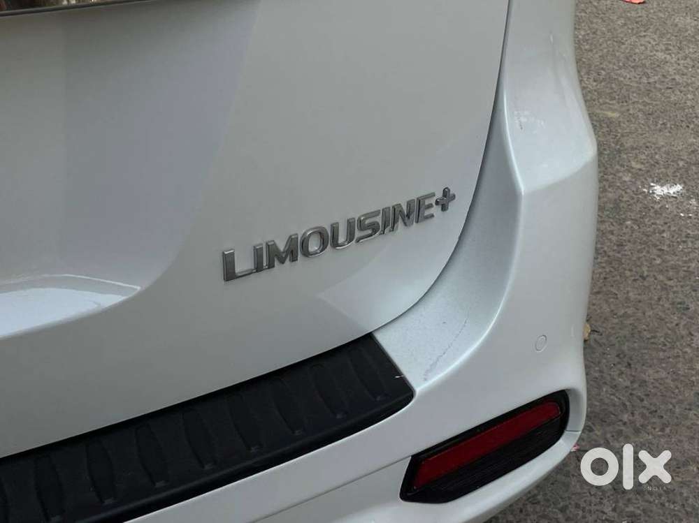 Kia Carnival Limousine Plus 7 Str, 2022, Diesel