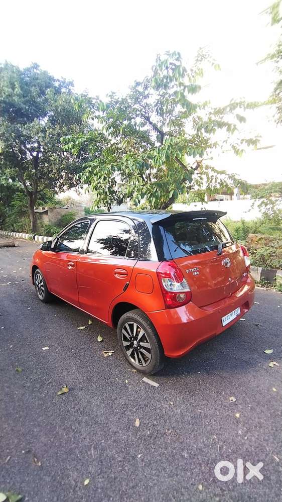 Toyota Etios Liva 1.4 Vxd Dual Tone, 2019, Diesel