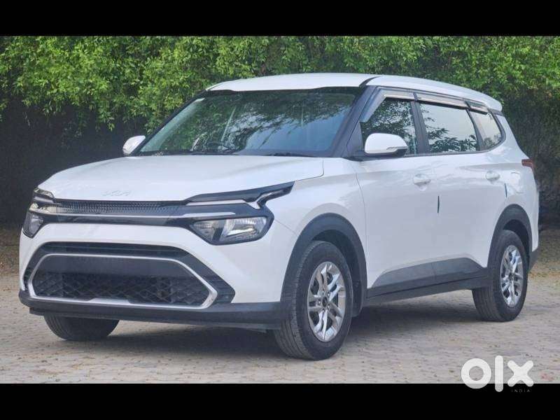 Kia Carens G 1.5 6mt Premium (o) 7-seater, 2024, Diesel