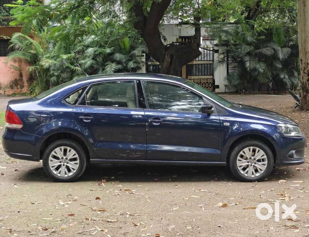 Volkswagen Vento 1.2 Tsi Highline Plus At, 2014, Petrol