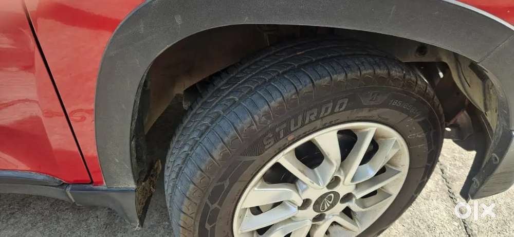 Mahindra Kuv 100 2017 Petrol 30635 Km Driven
