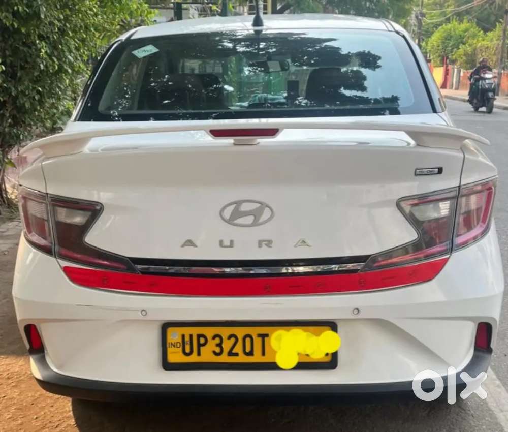Hyundai Aura 2025 Cng & Hybrids Well Maintained