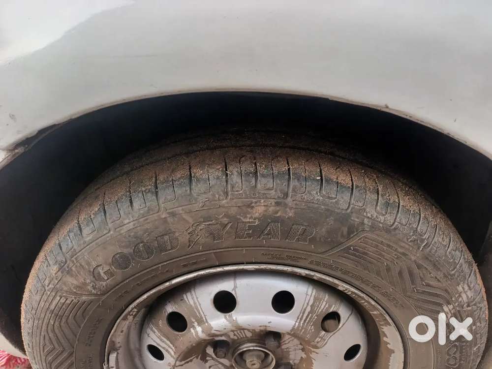 Maruti Suzuki Dzire 2014 Diesel 400000 Km Driven