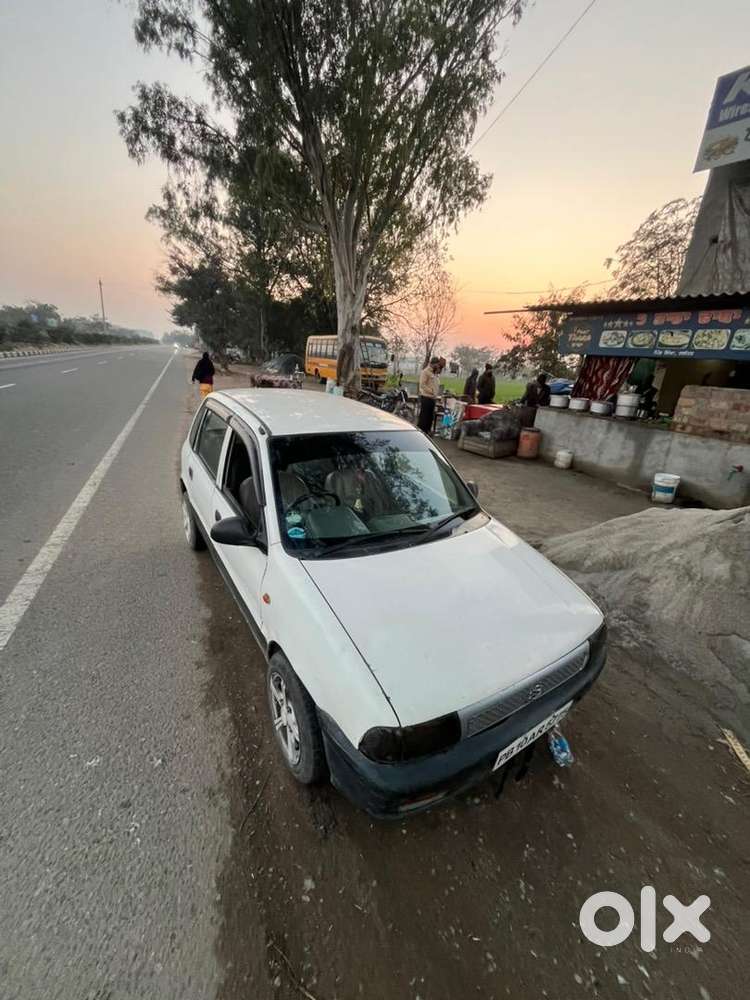 Maruti Zen.  Good Condition Engine Gear Ok.