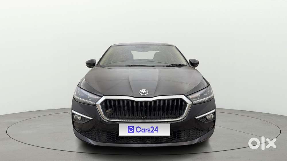 Skoda Slavia Style 1.0l Tsi Mt, 2023, Petrol