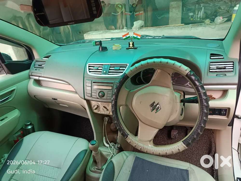 Maruti Eartiga Vxi Second Top