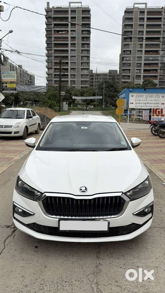 Skoda Slavia 1.5 Tsi Style, 2023, Petrol