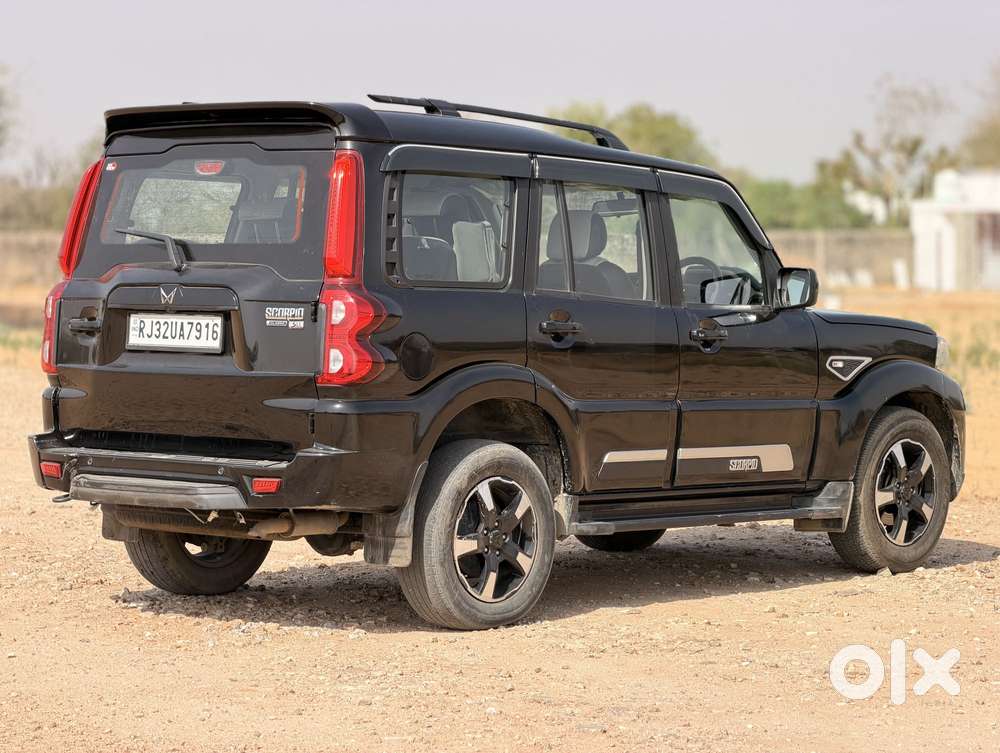 Mahindra Scorpio Classic 2.2 S 11 Mt 7 Str, 2024, Diesel