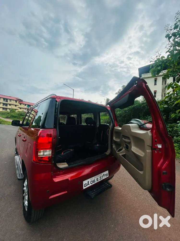 Mahindra Tuv 300 2016 Diesel 150000 Km Driven