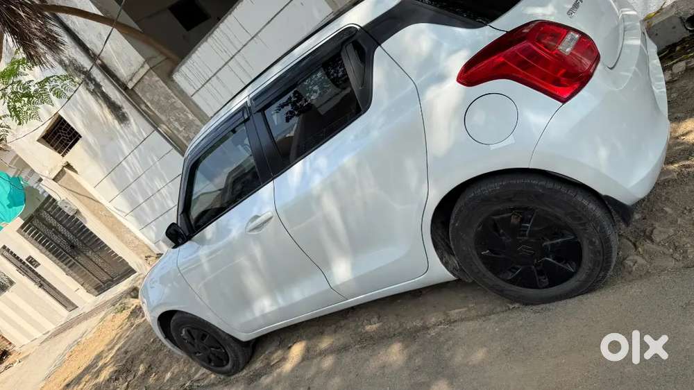 Maruti Suzuki Swift 2018 Petrol Well Maintained