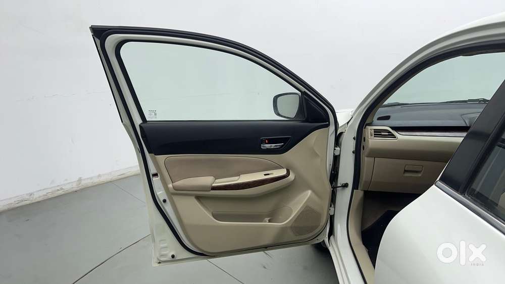 Maruti Suzuki Dzire 1.2 Zxi Amt, 2019, Petrol