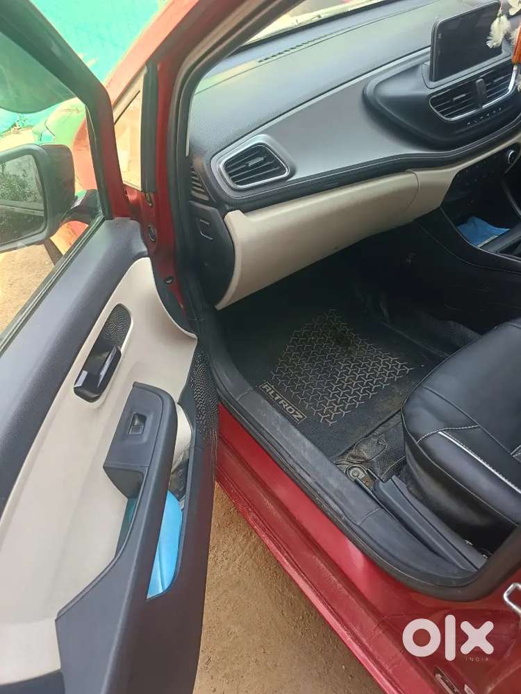 Tata Altroz 2023 Petrol Well Maintained