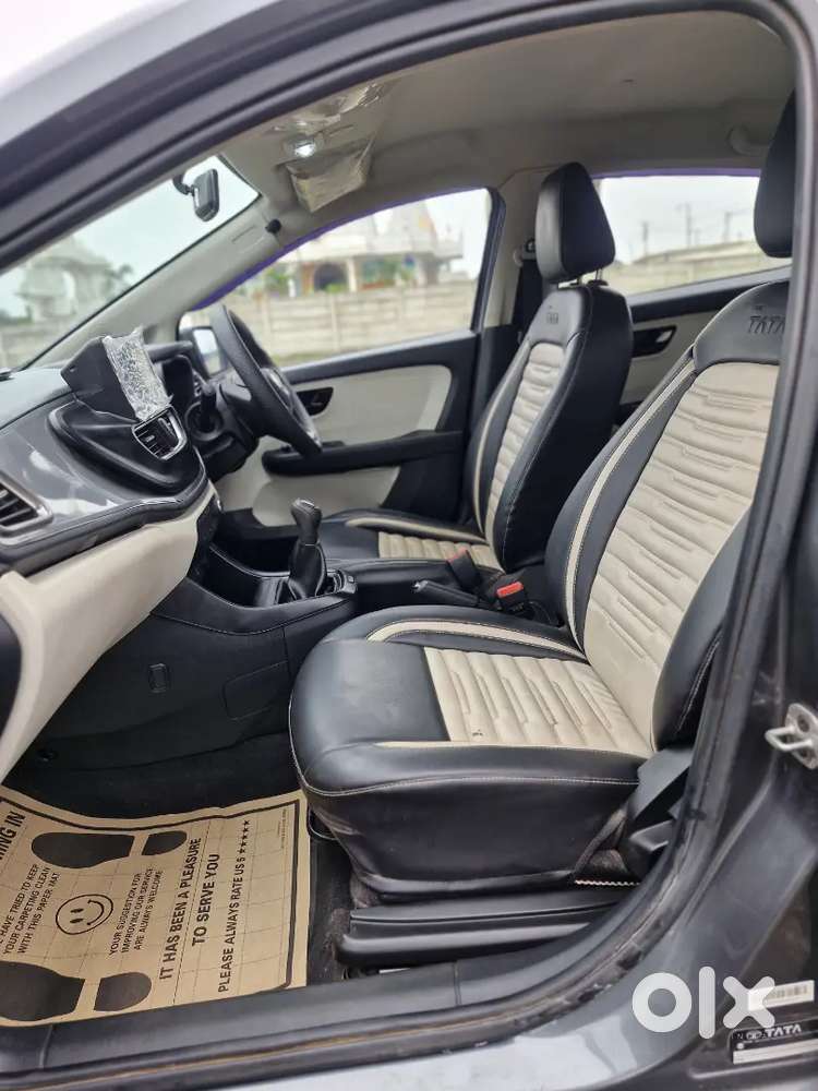 Tata Altroz 1.2 Xm Plus 2025