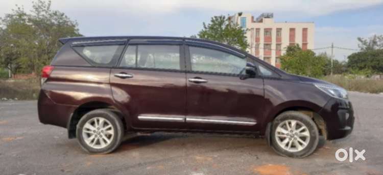 Toyota Innova Crysta 2.4 Gx 8 Str, 2020, Diesel