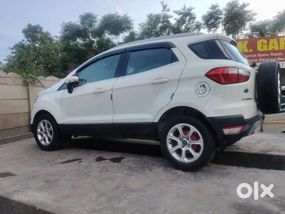 Ford Escort 2019 Diesel 70000 Km Driven