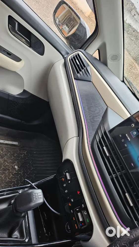 Tata Altroz Crtv S 2025 I-cng Mt Urgent Sale Need Money Fix Price