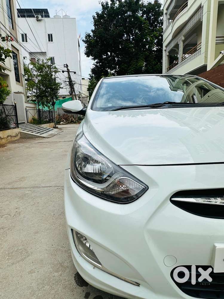 Hyundai Verna Crdi Vgt Sx 1.5, 2012, Diesel