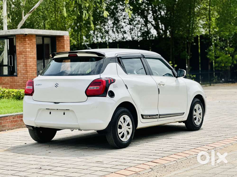 Maruti Suzuki Swift Vxi Cng, 2023, Cng & Hybrids