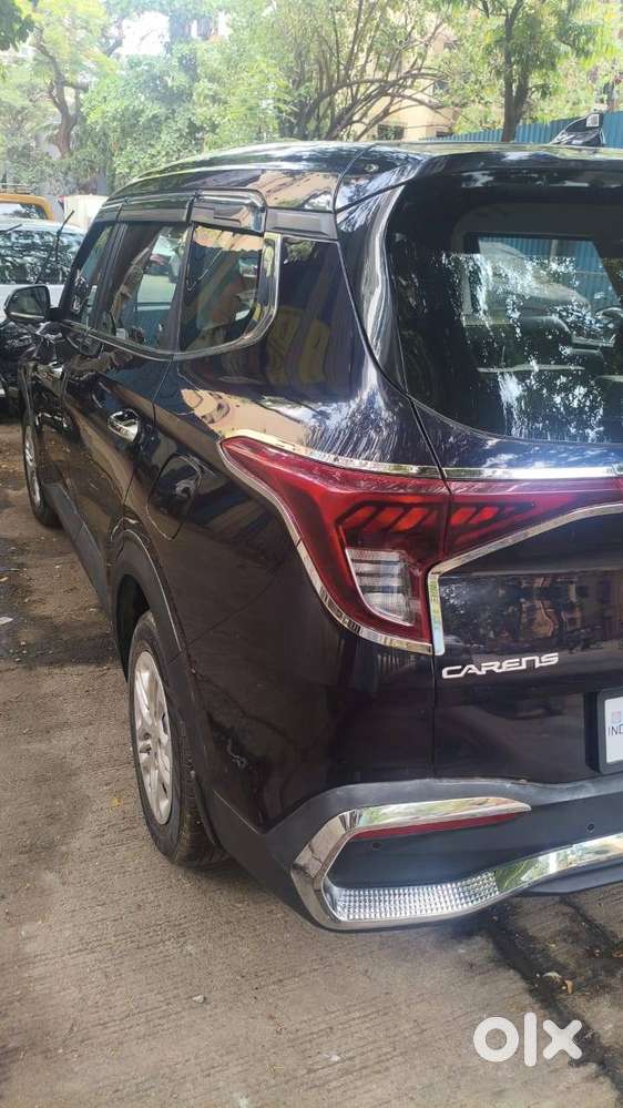 Kia Carens Premium 1.5 Mt November 2024