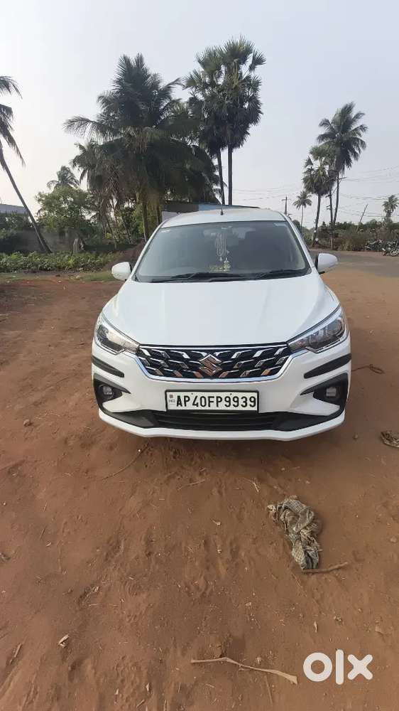 Maruti Suzuki Ertiga Vxi Petrol 2025