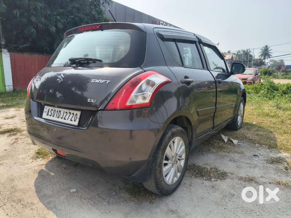 Maruti Suzuki Swift Zxi Bsiv, 2017, Petrol