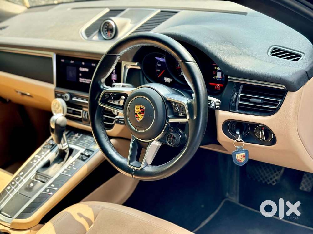 Porsche Macan 2.0 Petrol, 2021, Petrol