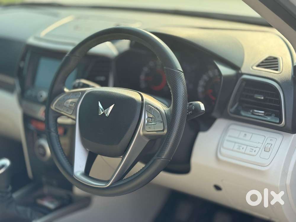 Mahindra Xuv300 Turbosport W8(o), 2023, Petrol