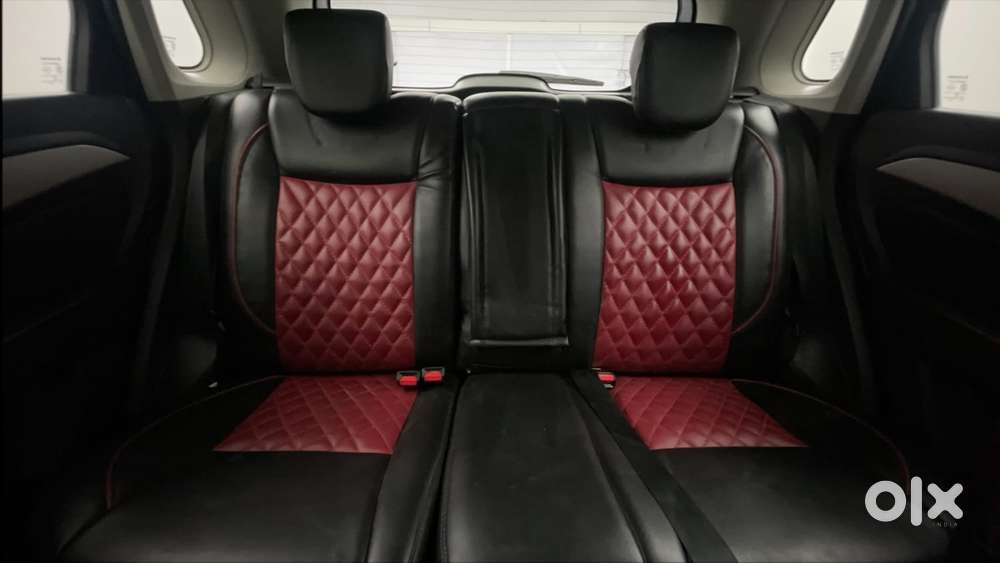 Maruti Suzuki Vitara Brezza Zdi+ Dual Tone Mt, 2016, Diesel