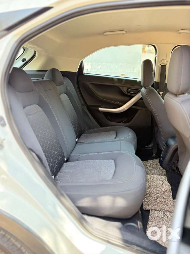 Tata Nexon 1.5 Revotorq Xm (s), 2022, Diesel