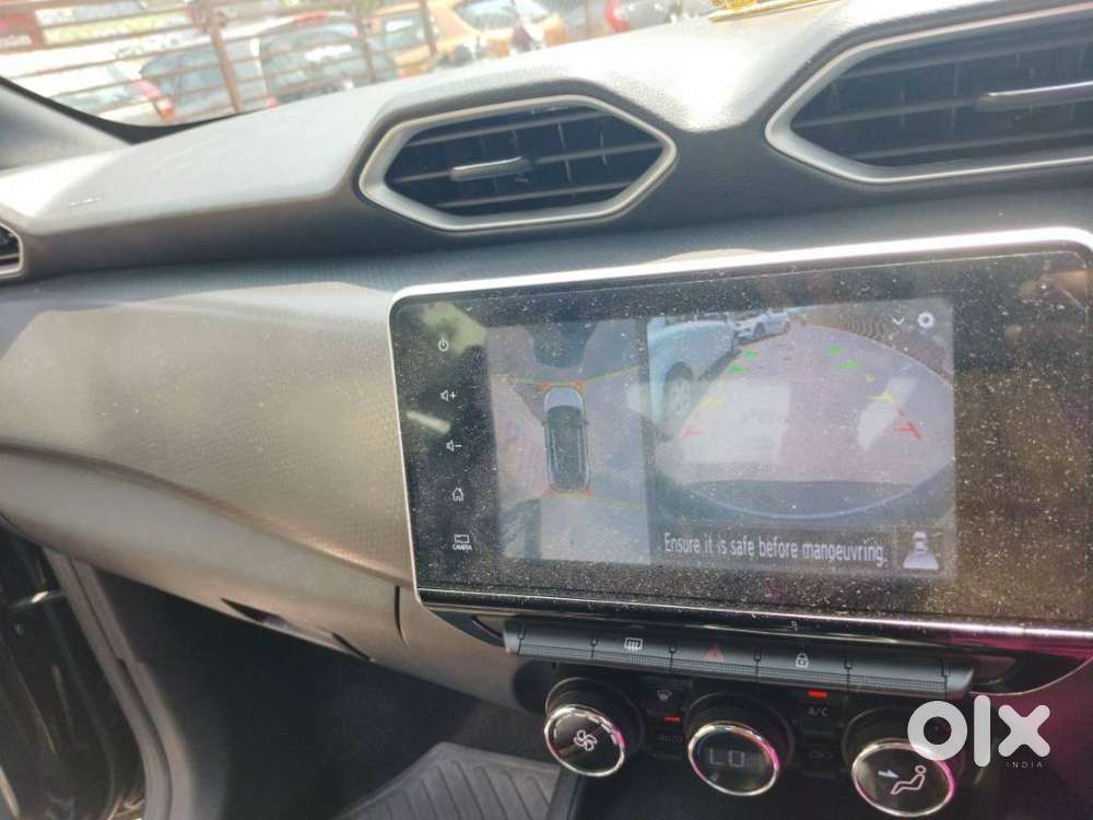 Nissan Magnite 1.0 Xv Premium Turbo (o), 2021, Petrol