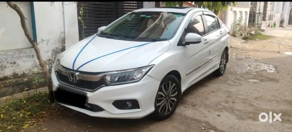 Want To Sell Urgently Honda City 1.5 I-dtec 2018