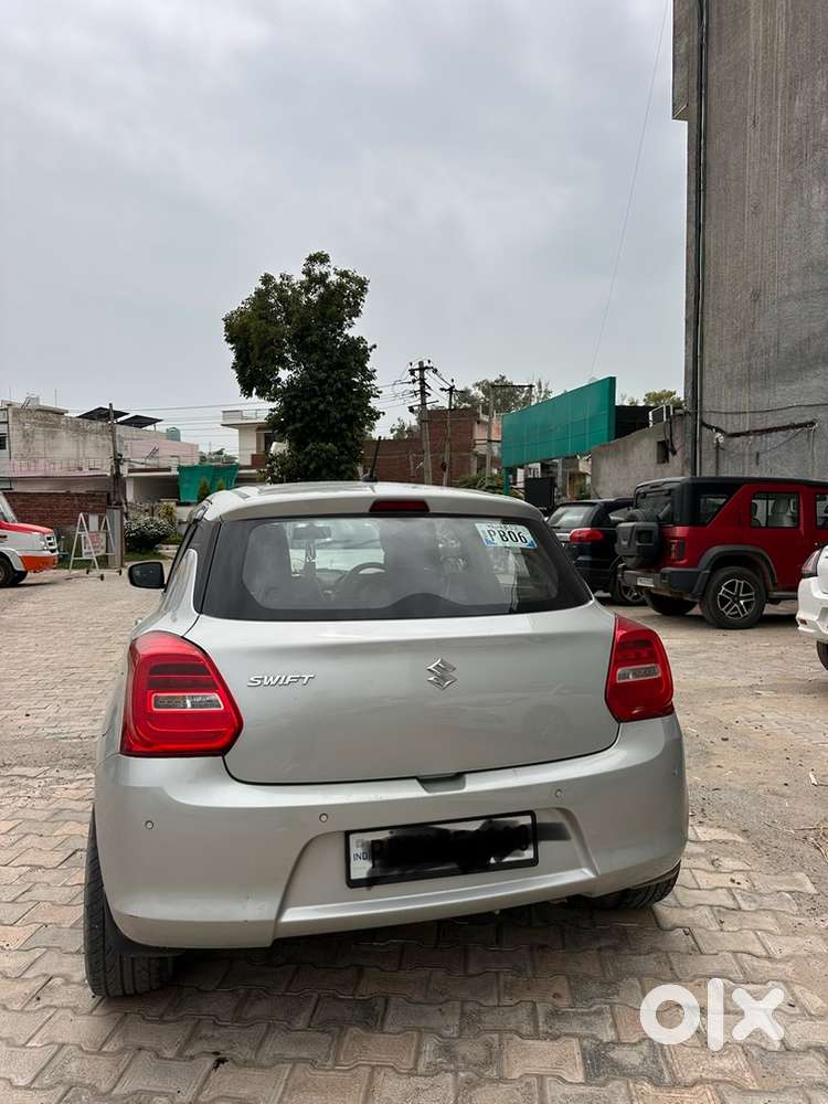 Maruti Suzuki Swift Petrol Manual 2023