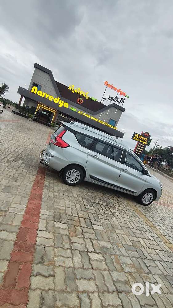 Maruti Ertiga Vxi Petrol Cng 2025