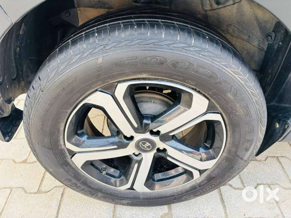 Tata Nexon 1.2 Revotron Xz Plus (s), 2022, Petrol