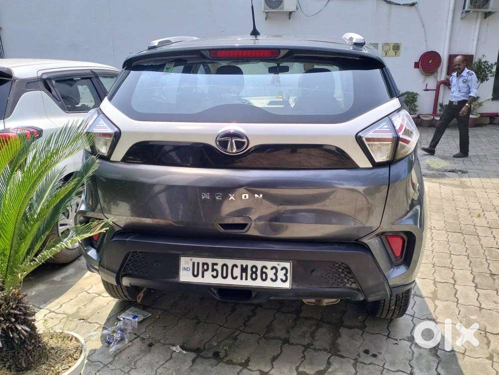 Tata Nexon 1.2 Revotron Xm (s), 2023, Petrol