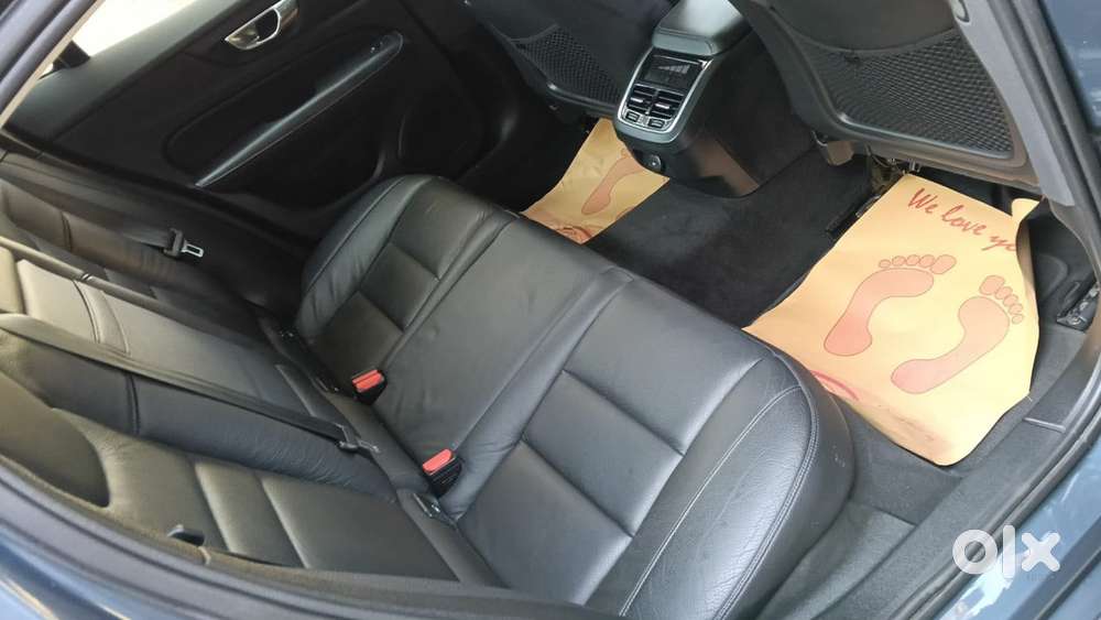 Volvo S60 T4 Petrol (top End) 2021 Dec 2022 Model | Bangalore