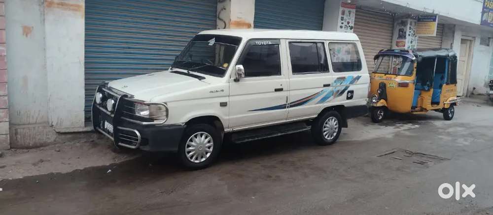 Toyota Qualis 2002 Diesel Well Maintained