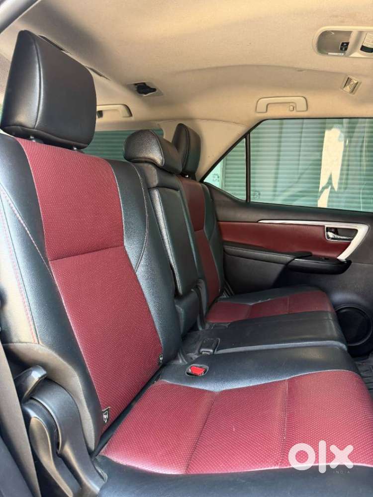 Toyota Fortuner Legender 4x4 At 2.8, 2024, Diesel