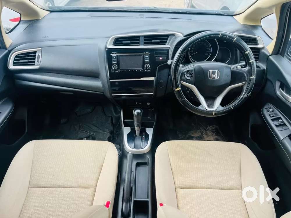 Honda Jazz V Cvt, 2017, Petrol